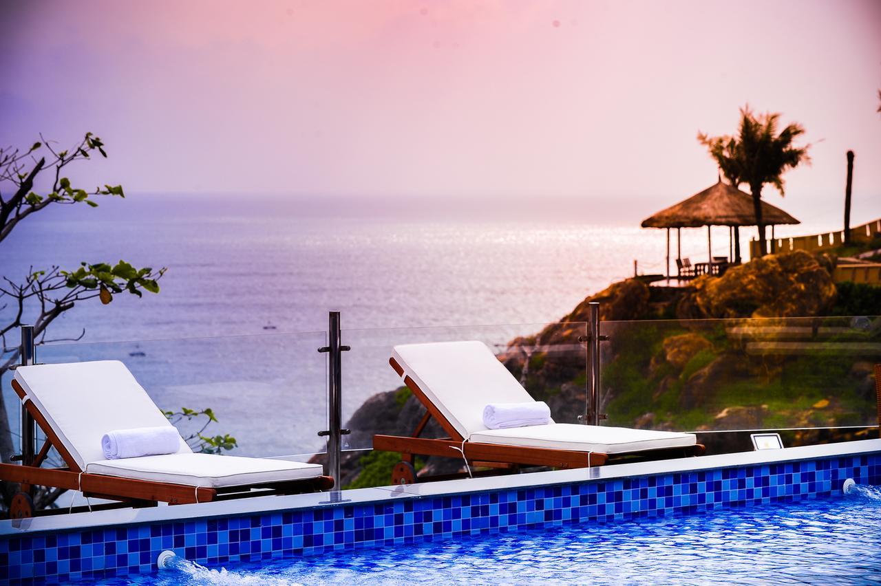 Aurora Villas And Resort Quy Nhơn Exterior foto
